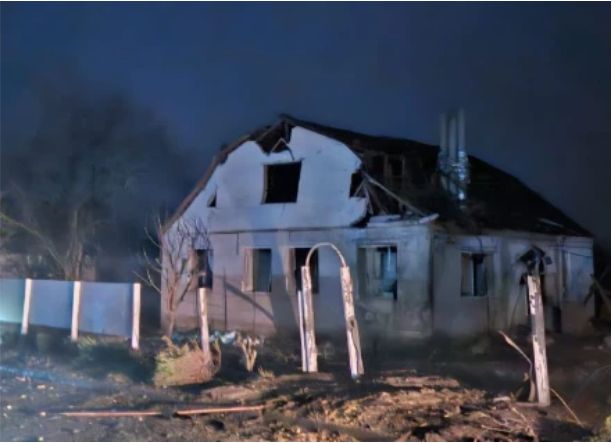 Deadly drone and missile strikes hit Ukraine and Russia after Moscow talks
