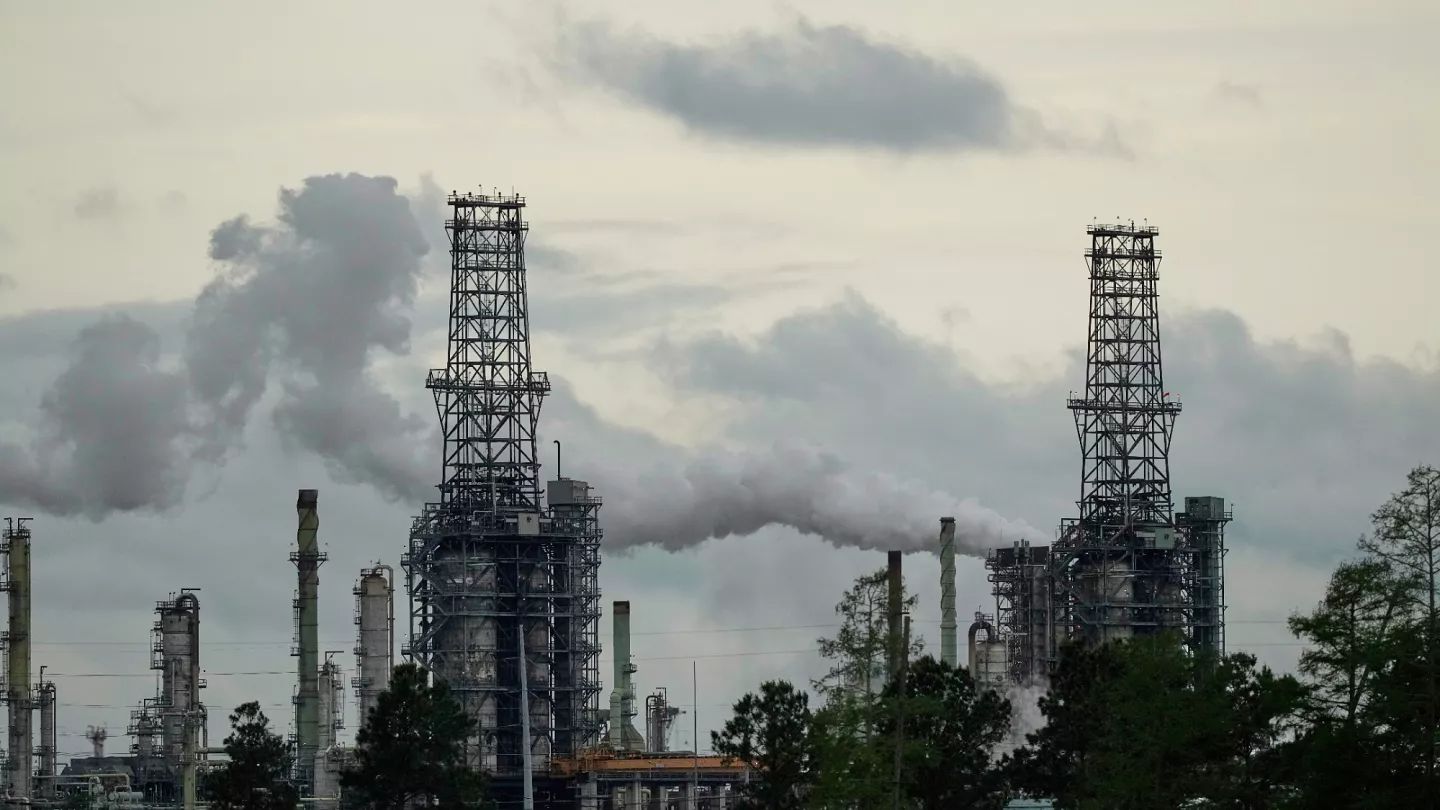 Iran War Sparks New Global Energy Crisis as Oil, Gas, and Food Prices Surge