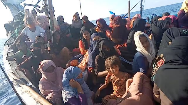 250 Missing After Migrant Boat Sinks in Indian Ocean: Tragedy Highlights Growing Rohingya Crisis