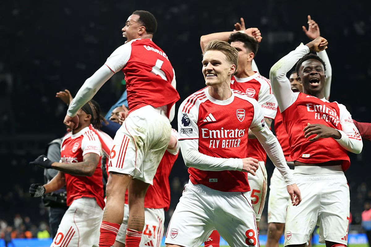 Arsenal Close in on Premier League Glory as Tottenham Battle for Survival