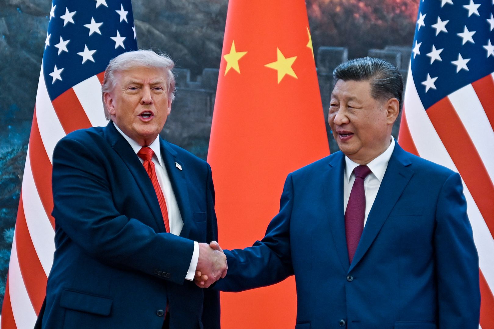 Trump’s Beijing Diplomatic Visit: High-Stakes Talks End with Mixed Trade and Tech Outcomes