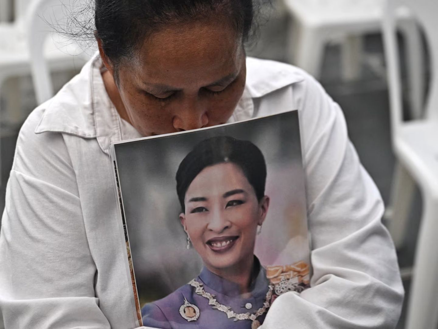Thailand Mourns Princess Bajrakitiyabha as Royal Heir Dies at 47 After More Than Three Years in Coma
