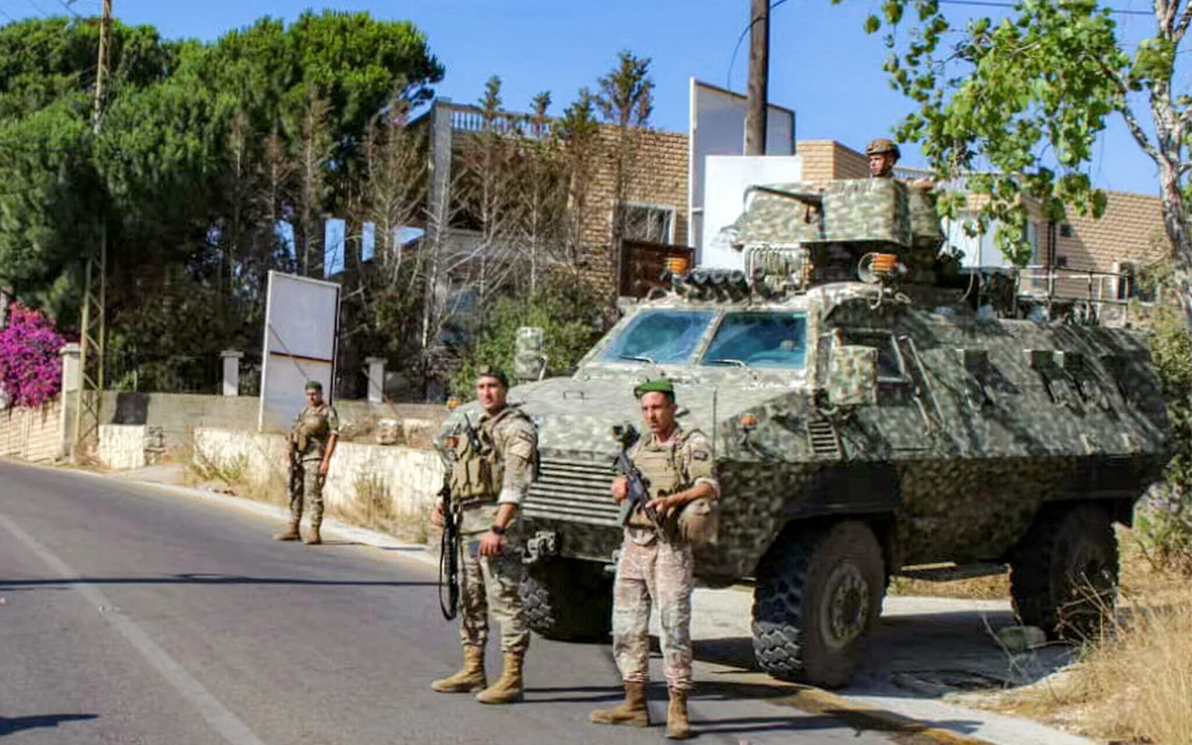 Lebanese Army Begins Troop Deployment in ‘Pilot Zone’ Following Israeli Withdrawal