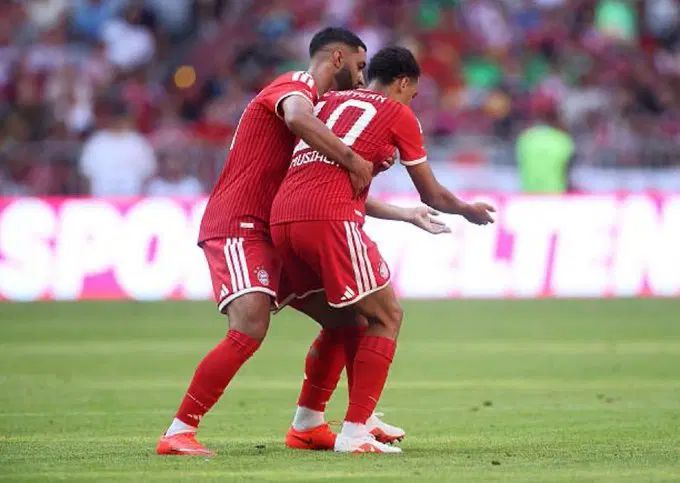 Bayern Munich’s Jamal Musiala Suffers Second On-Field Collapse in Three Days, Reveals Neurological Disorder