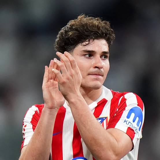 Julián Álvarez Returns to Atlético Madrid Team Training After Illness as Transfer Speculation Intensifies