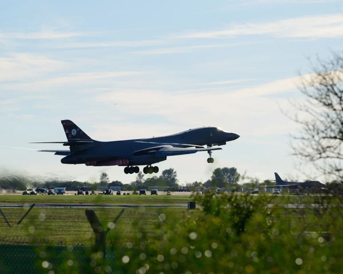 US Air Force Removes All Bombers from RAF Fairford After Suspected Terror Plot