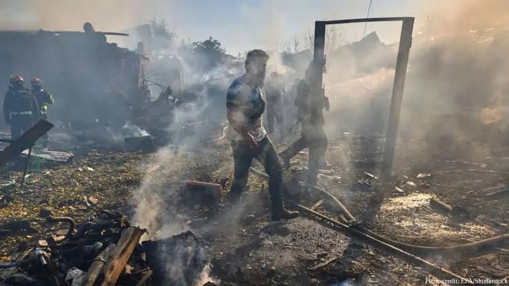 Russia Hits Six Ukrainian Energy Sites After Trump Announces Ceasefire, Zelensky Says