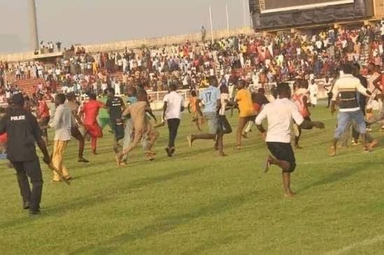 Algerian Fans Attack Coach, Vandalise Stadium After Rangers’ 2–0 Victory in CAF Champions League